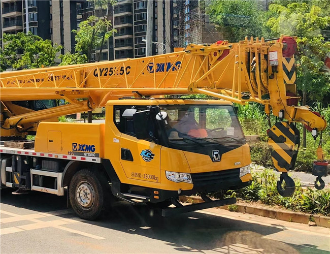 高港区大件设备吊装租赁吊车